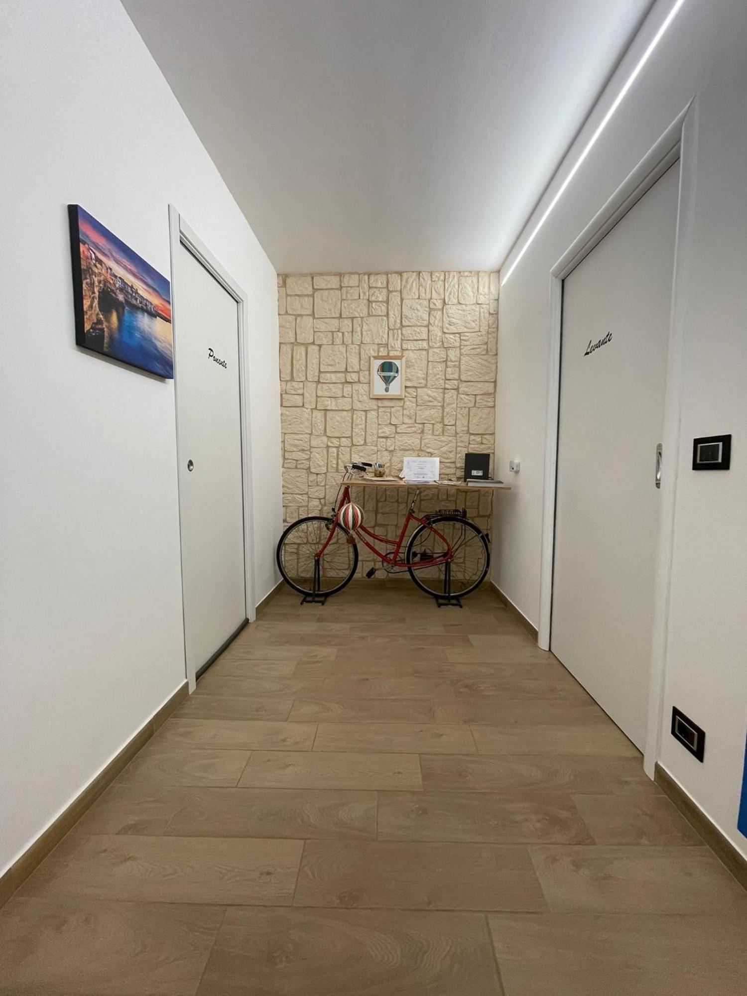Wanderlust House Bari Exterior foto